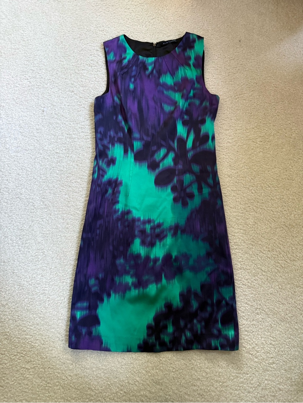 Elie Tahari watercolor sleeveless silk sheath dress